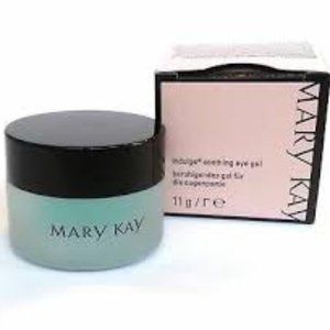 INDULGE® SOOTHING EYE GEL by Mary Kay